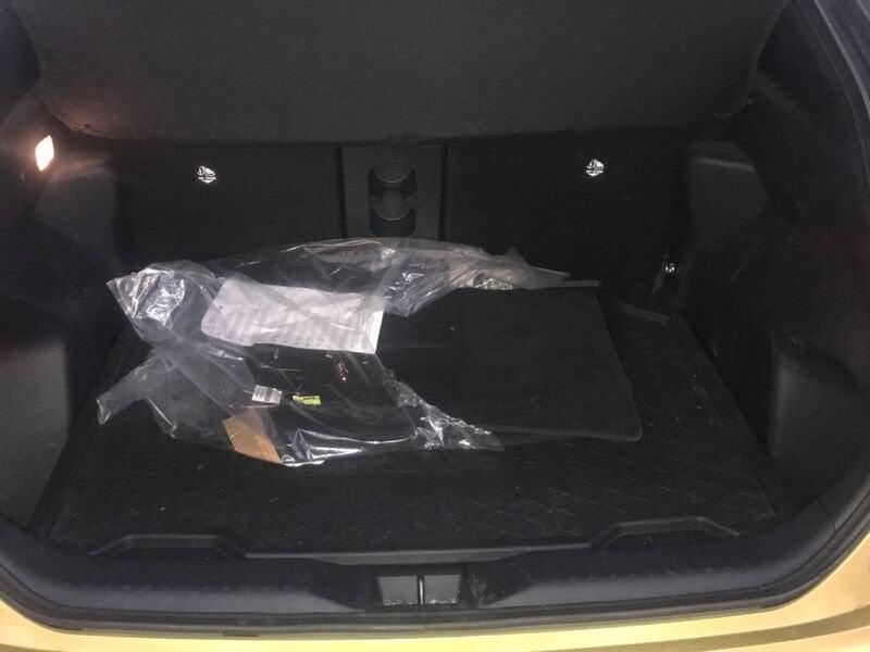 Toyota Yaris Cross 1.5H (116 CV) E-CVT Premiere AWD-i