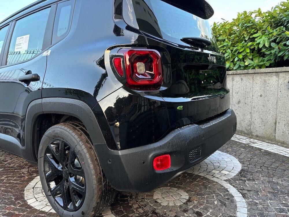 Jeep Renegade 1.5 Turbo T4 MHEV Summit