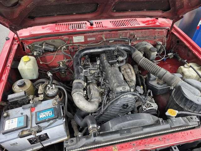 Mazda Pick Up Cab Plus 2.5 DX 4x4