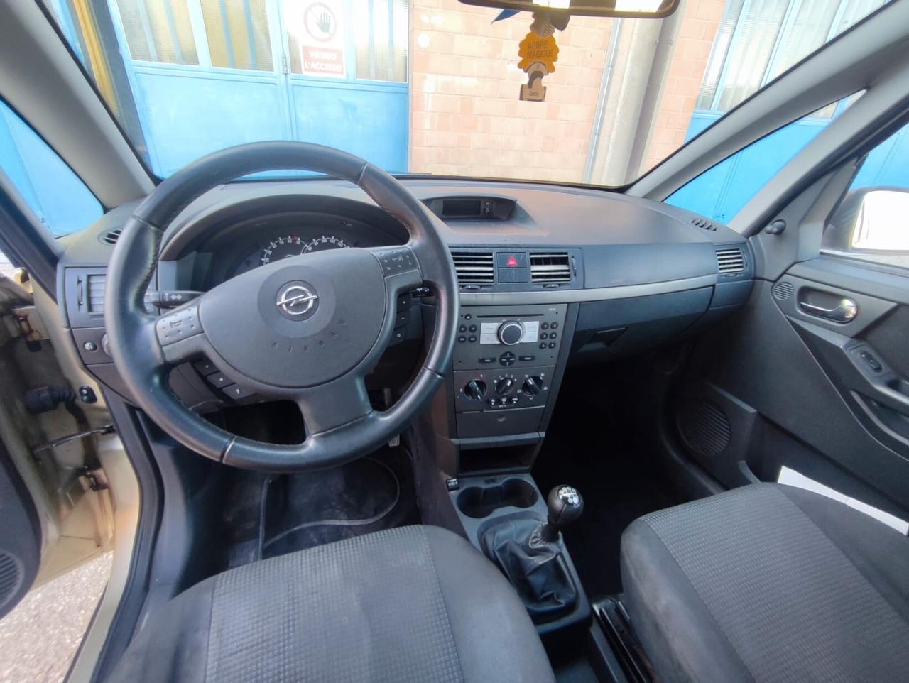 Opel Meriva 1.4 16V Cosmo GPL