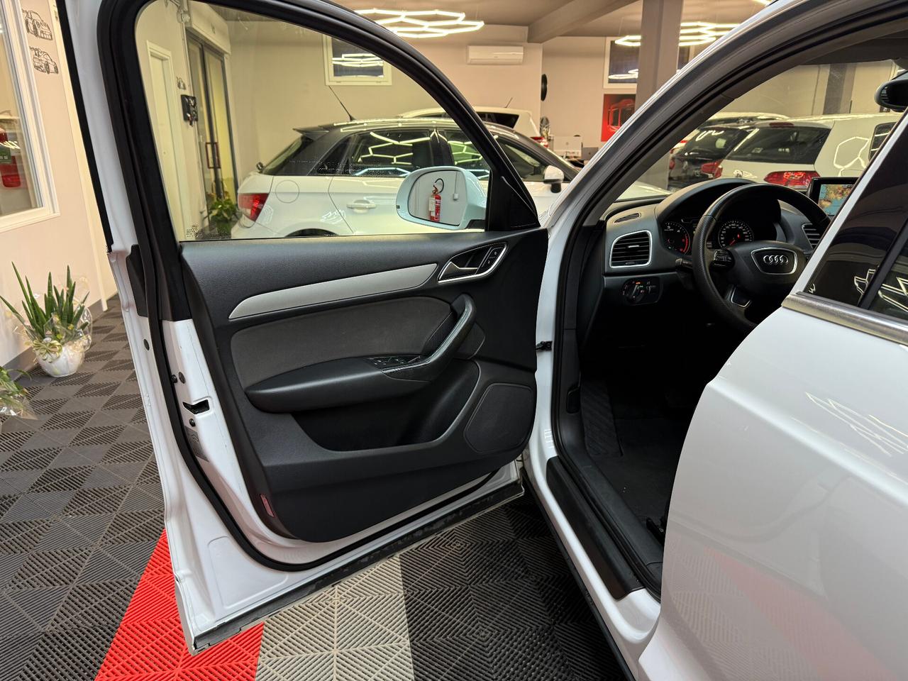 Audi Q3 2.0 TDI quattro - FABIANOAUTO