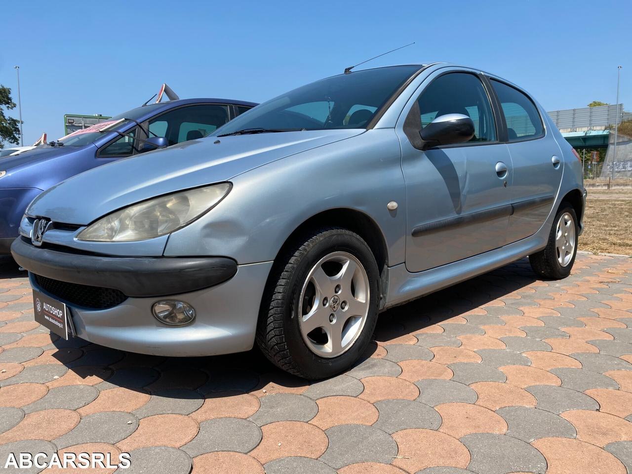 PEUGEOT - 206 - HDi 5p. - NEOPATENTATI - 1.300 EUR