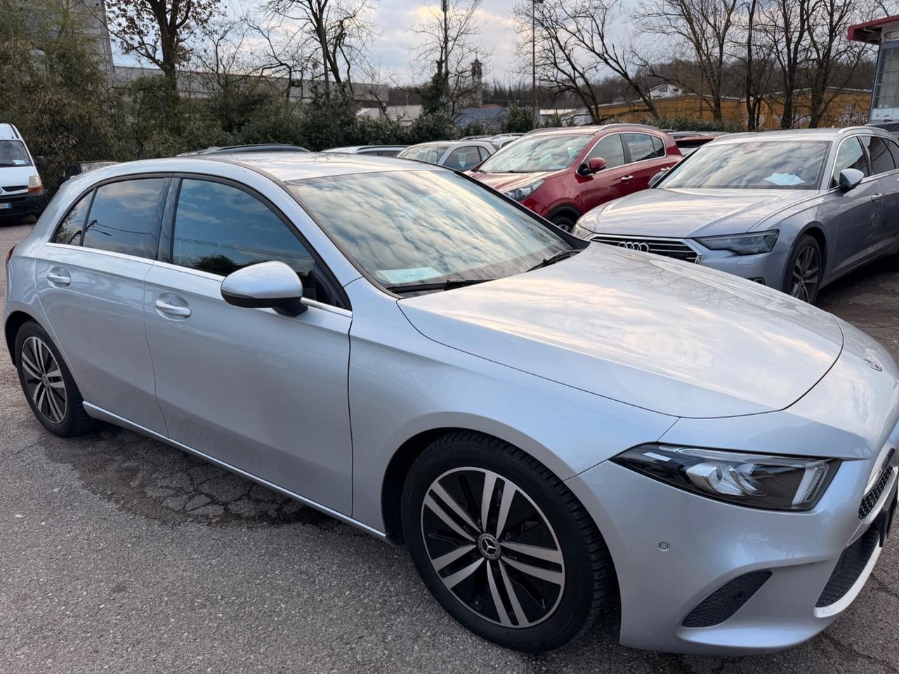 Mercedes-benz A 180 d Automatic Business