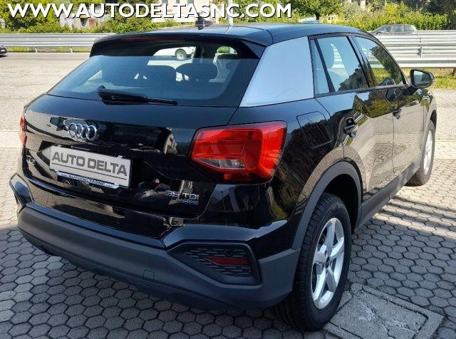 AUDI Q2 35 TDI quattro S tronic Business
