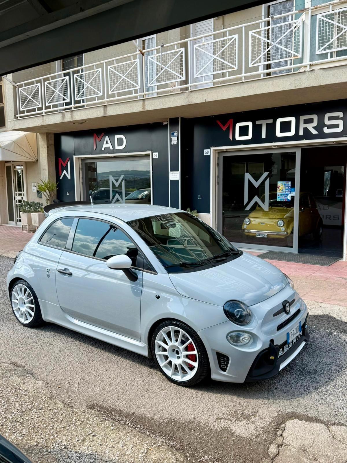 Abarth 595 1.4 Turbo T-Jet 180 CV Competizione