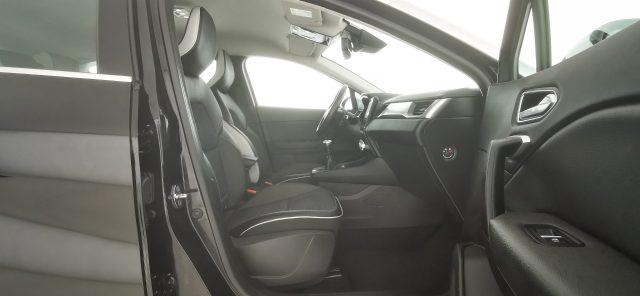 RENAULT Captur TCe 100 CV Intens