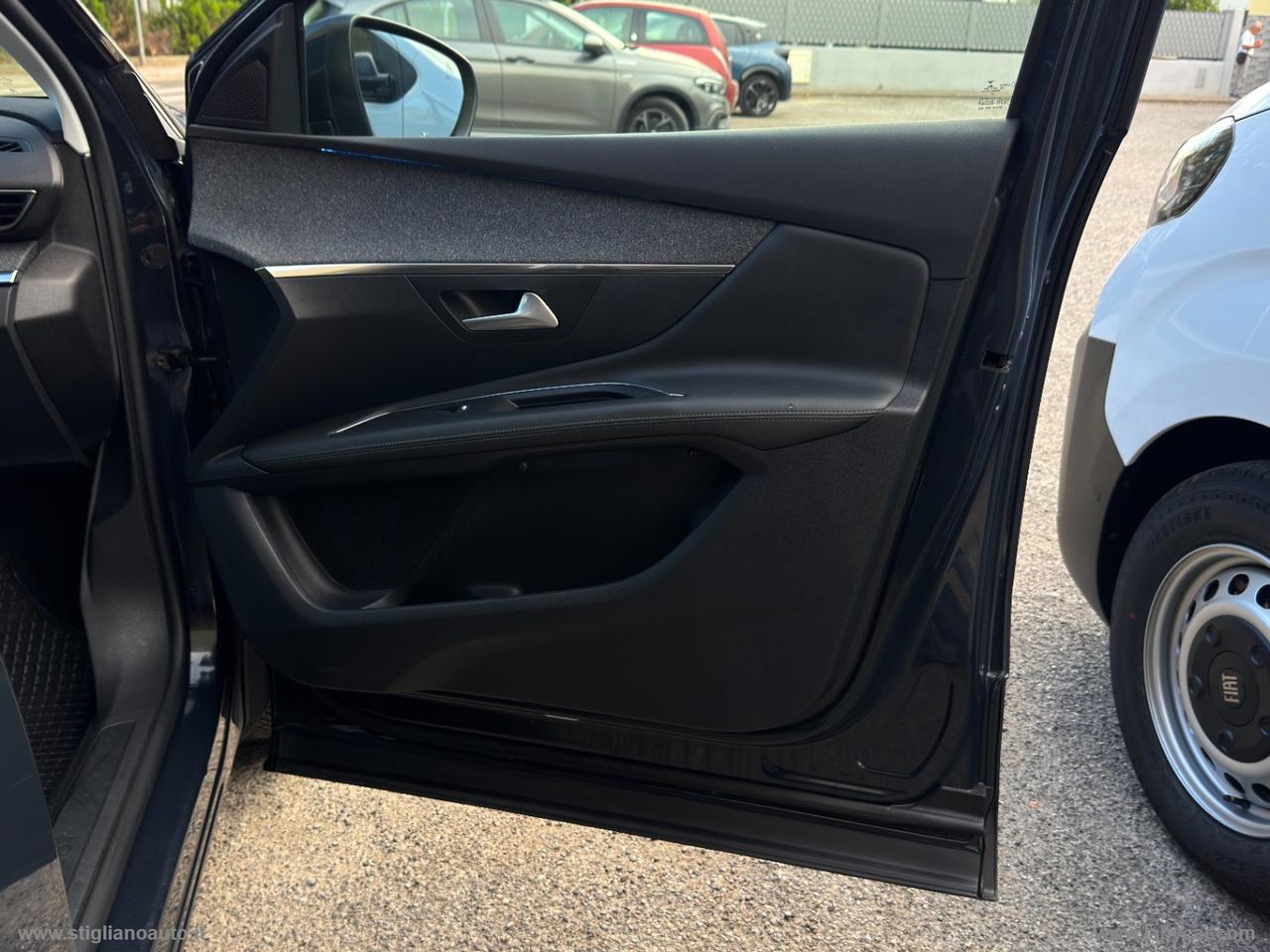 PEUGEOT 3008 BlueHDi 130 S&S EAT8 Allure