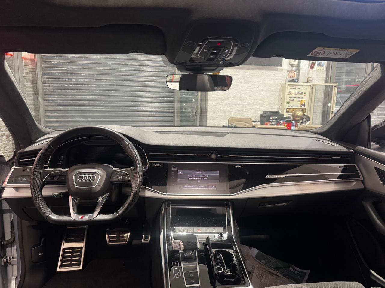 Audi Q8 SQ8 TDI quattro tiptronic sport attitude