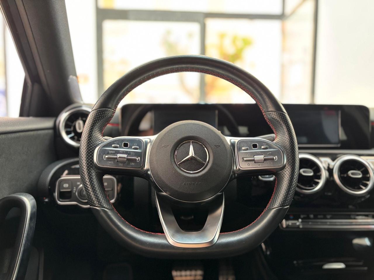 Mercedes-benz A 200d Automatic AMG Line Premium