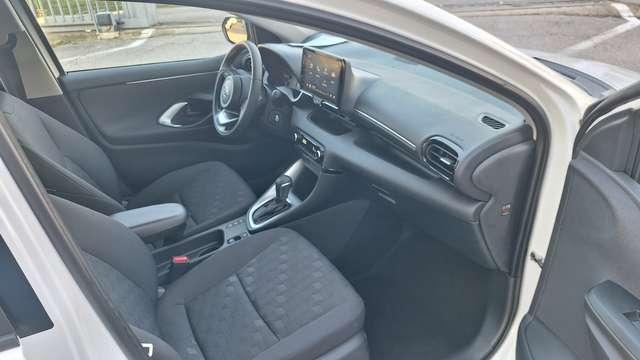 Toyota Yaris Yaris IV 2020 1.5h Active KM 0