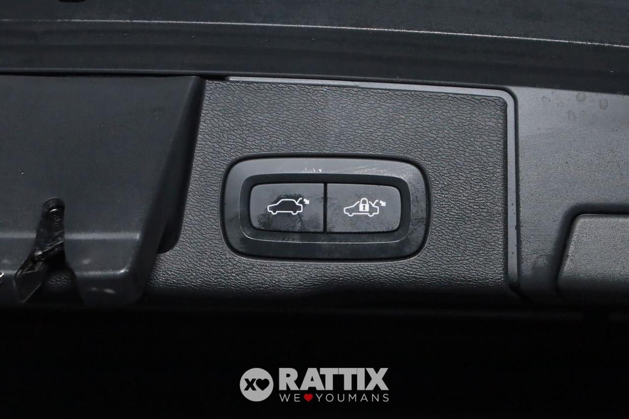 Volvo XC60 2.0 B4 Core AWD Auto