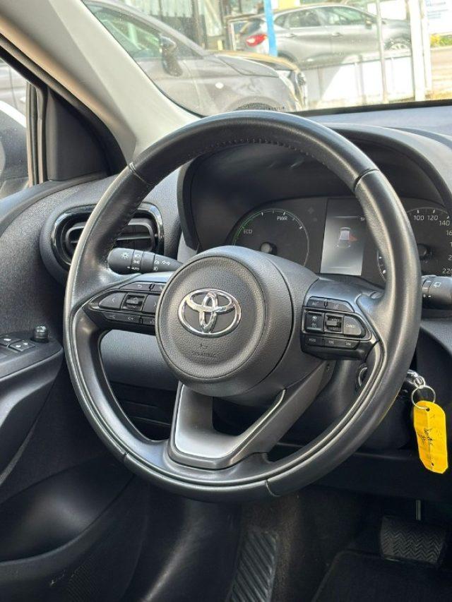 TOYOTA Yaris 1.5 Hybrid 5 porte Business
