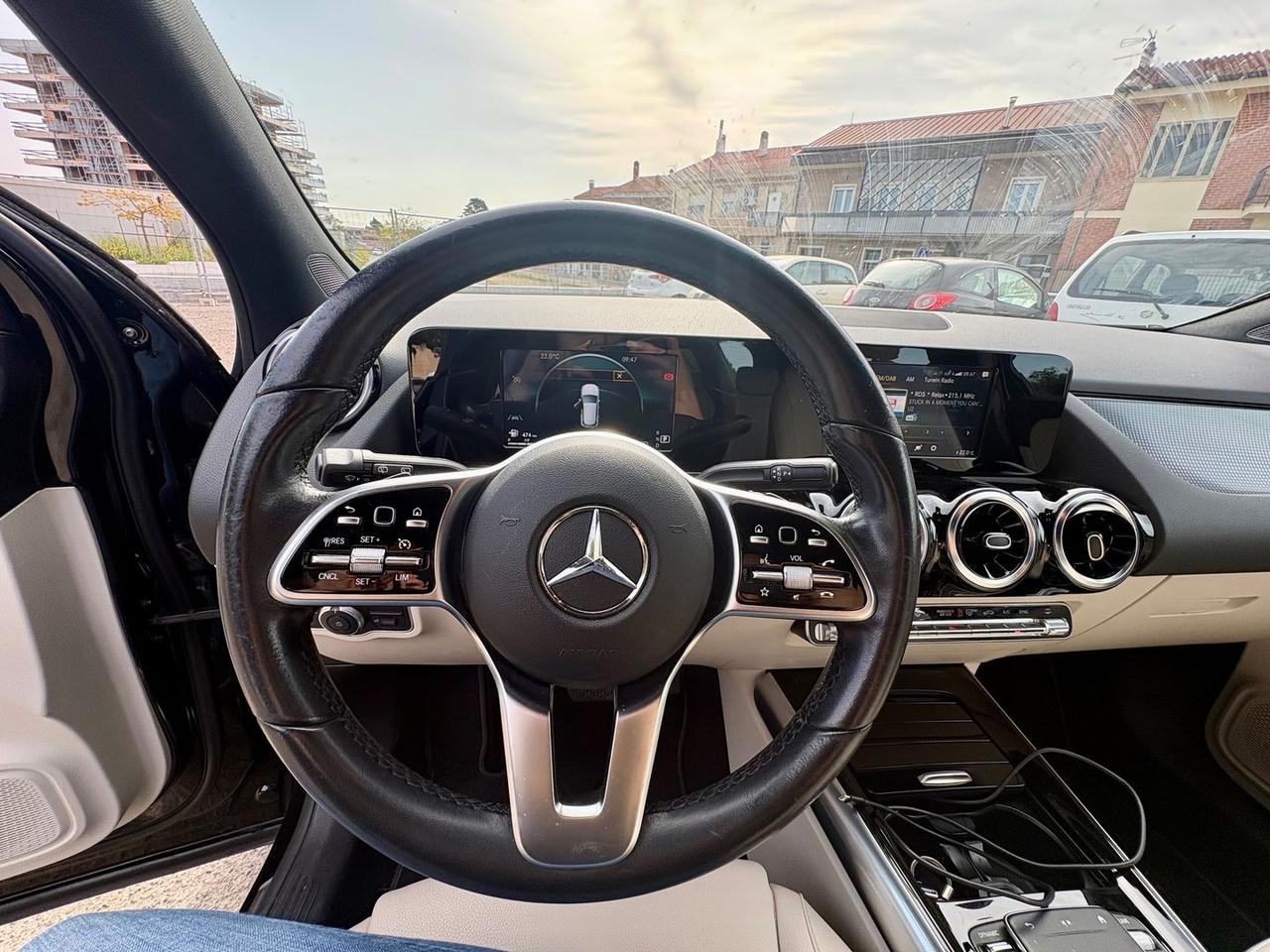 Mercedes-Benz GLA 180 Advanced Plus #10643