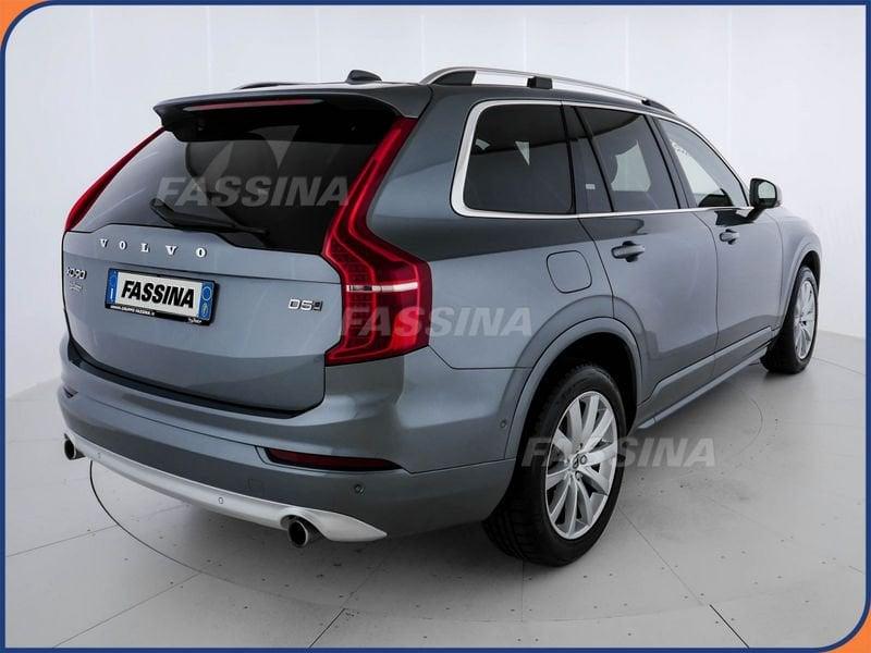 Volvo XC90 D5 AWD Geartronic 7 posti Momentum