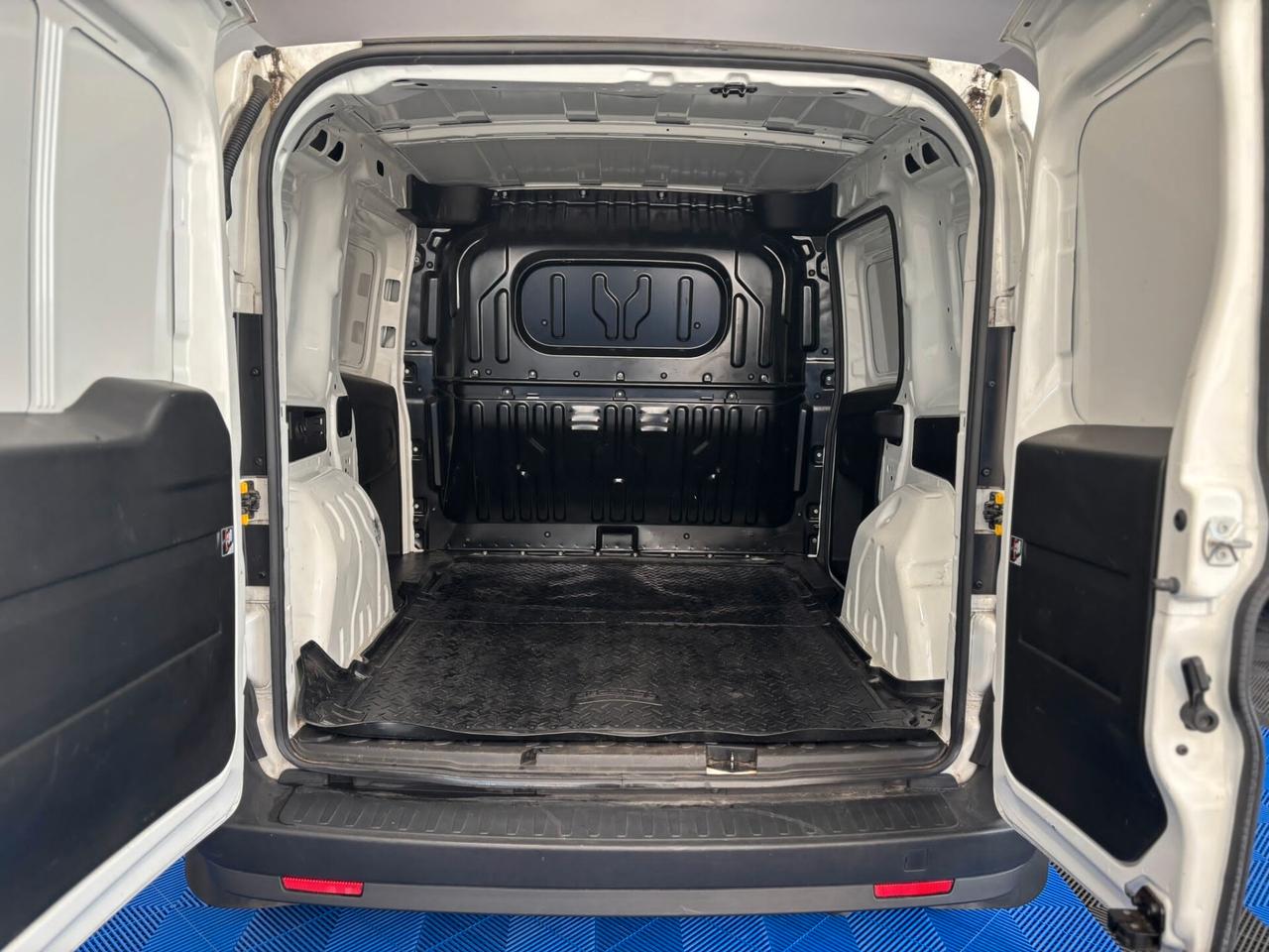 DOBLO' 1.6 JTM 90 CV SOLI 59.776 KM IVA ESPOSTA