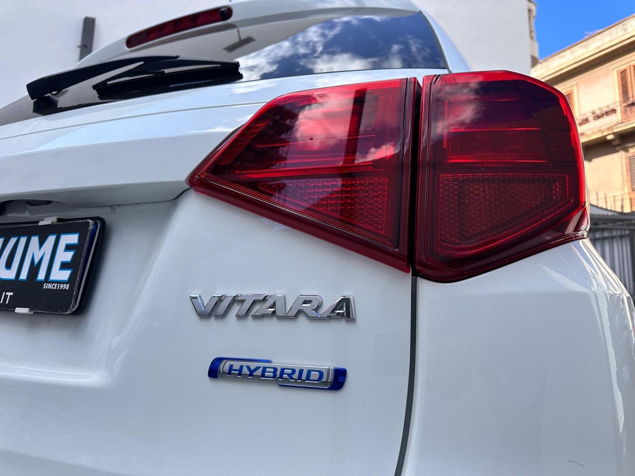 Suzuki Vitara 1.4 Hybrid Top