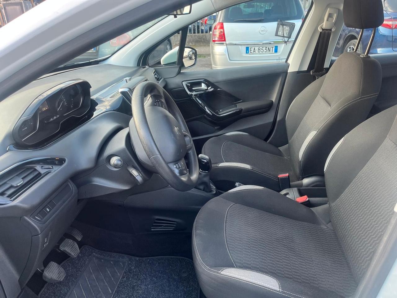 Peugeot 208 PureTech 82 5 porte Active