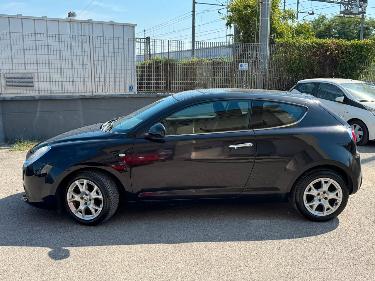 Alfa Romeo MiTo 1.4 T 120 CV GPL Distinctive Sport Pack