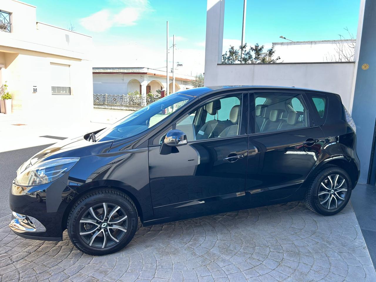 Renault Scenic XMOD 1.5 DCI 110Cv NAVI- 2013