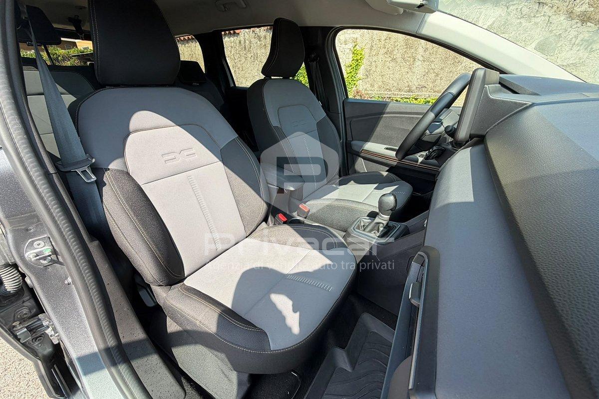 DACIA Jogger 1.6 Hybrid 140 7 posti Expression