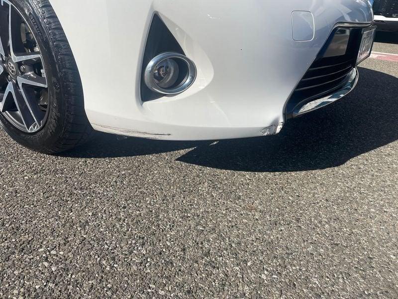 Toyota Auris Hybrid Active +