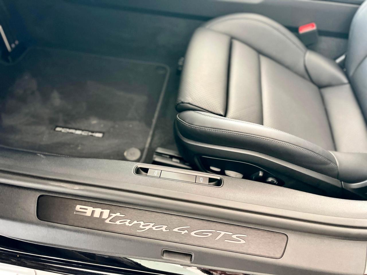 Porsche 992.2 Targa 4 GTS