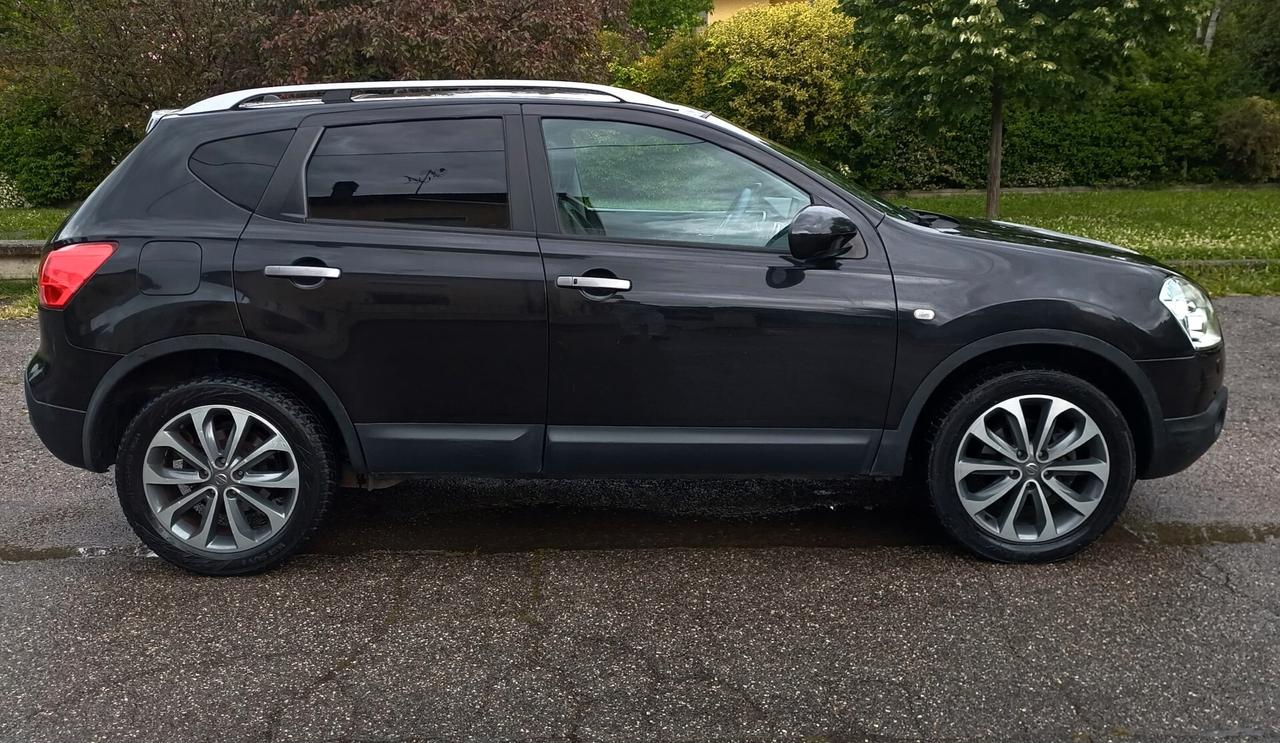 Nissan Qashqai 2.0 dCi DPF 4WD Acenta