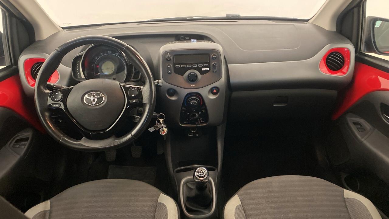 Toyota Aygo 1.0 VVT-i 72 CV 5 porte x-cool