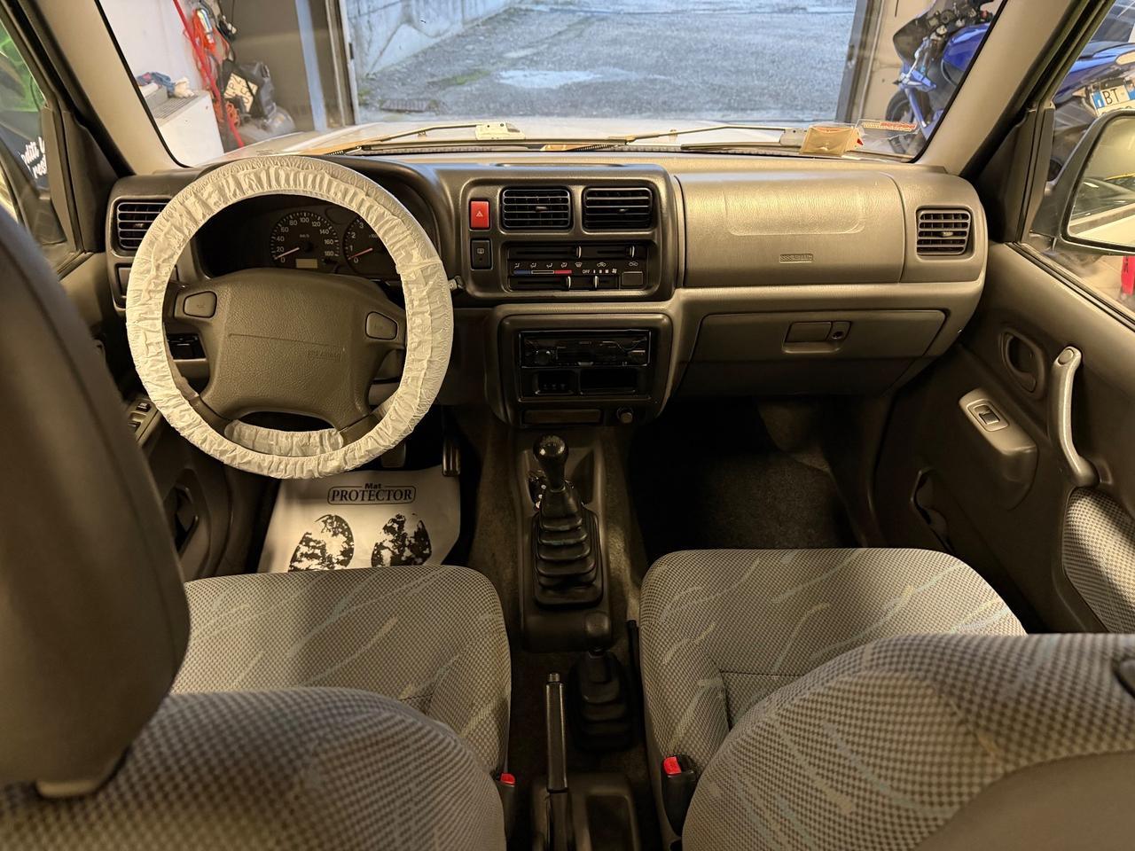 Suzuki Jimny 1.3i 16V cat 4WD JLX