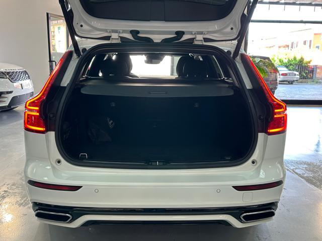 VOLVO V60 B4 (d) Geartronic R-Design*IVA ESPOSTA
