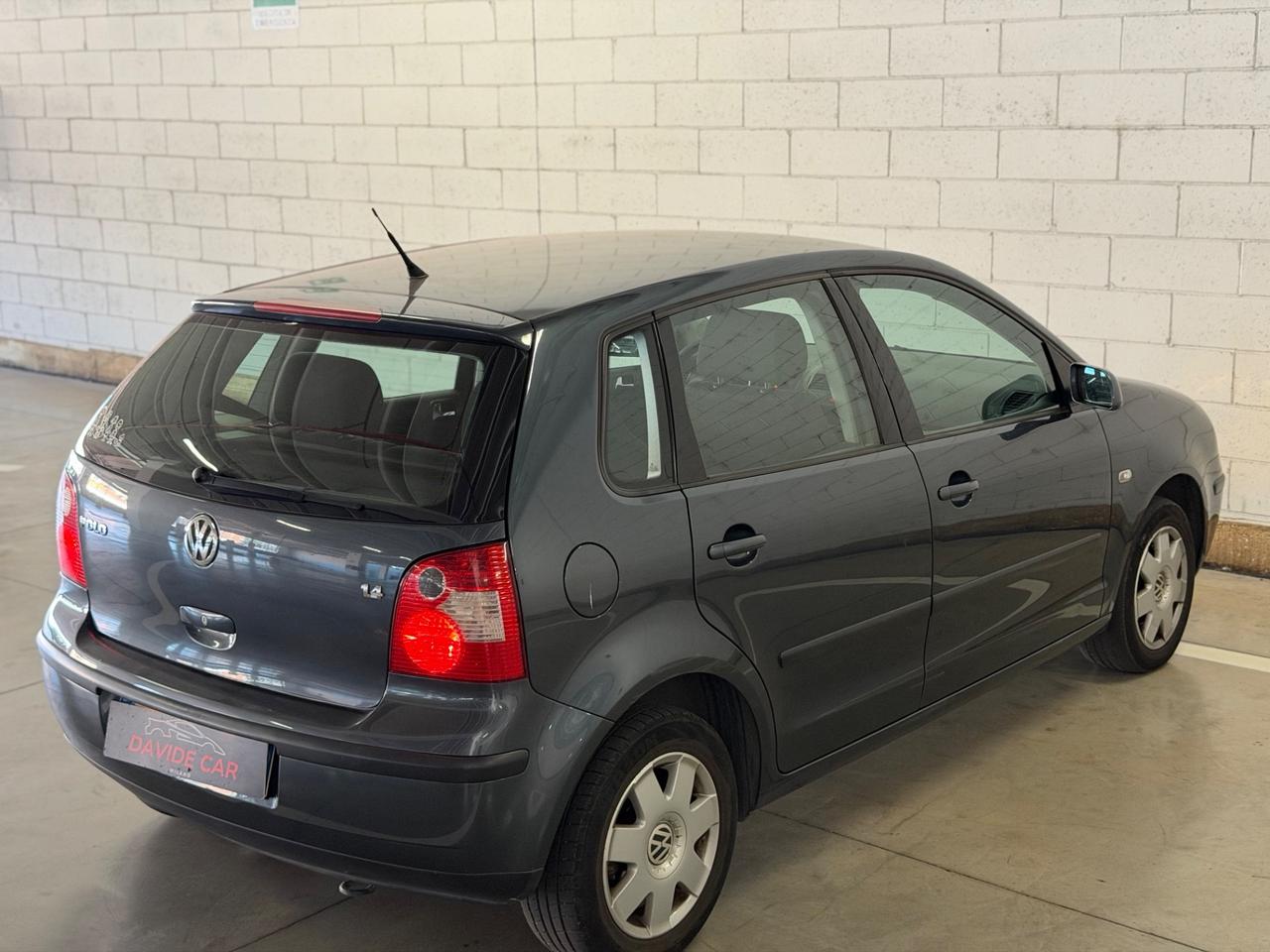 Volkswagen Polo 1.4 16V 5p. Trendline