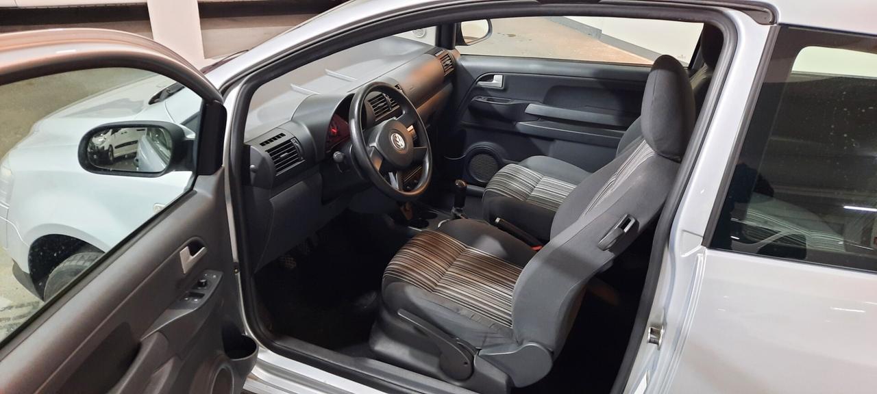 Volkswagen Fox 1.4 Sport BiFuel G