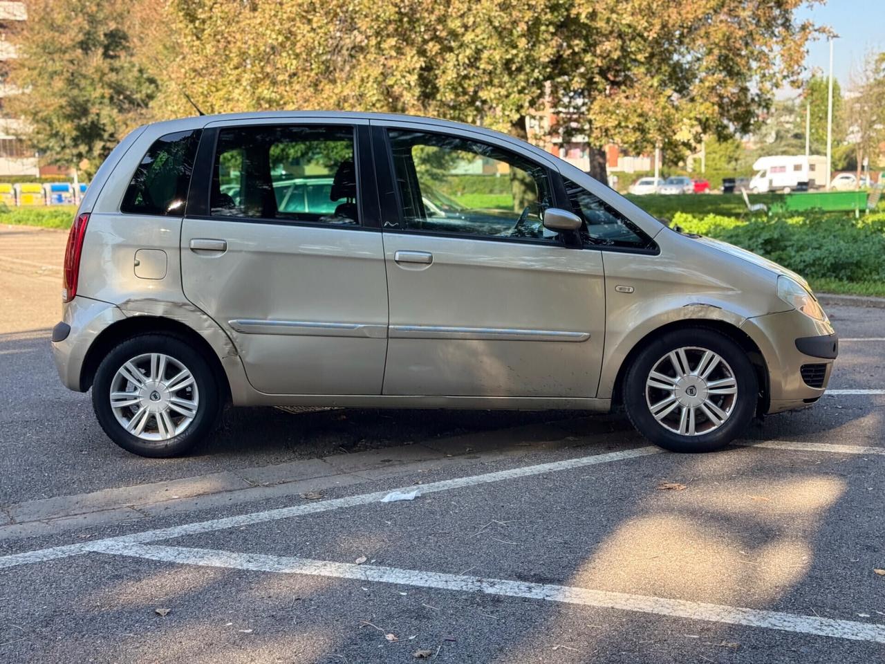 Lancia MUSA 1.4 16V Platino Plus benzina 2007