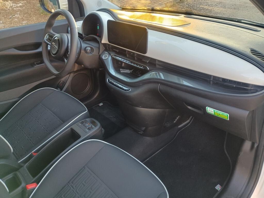 Fiat 500e Cabrio 42 kWh Icon