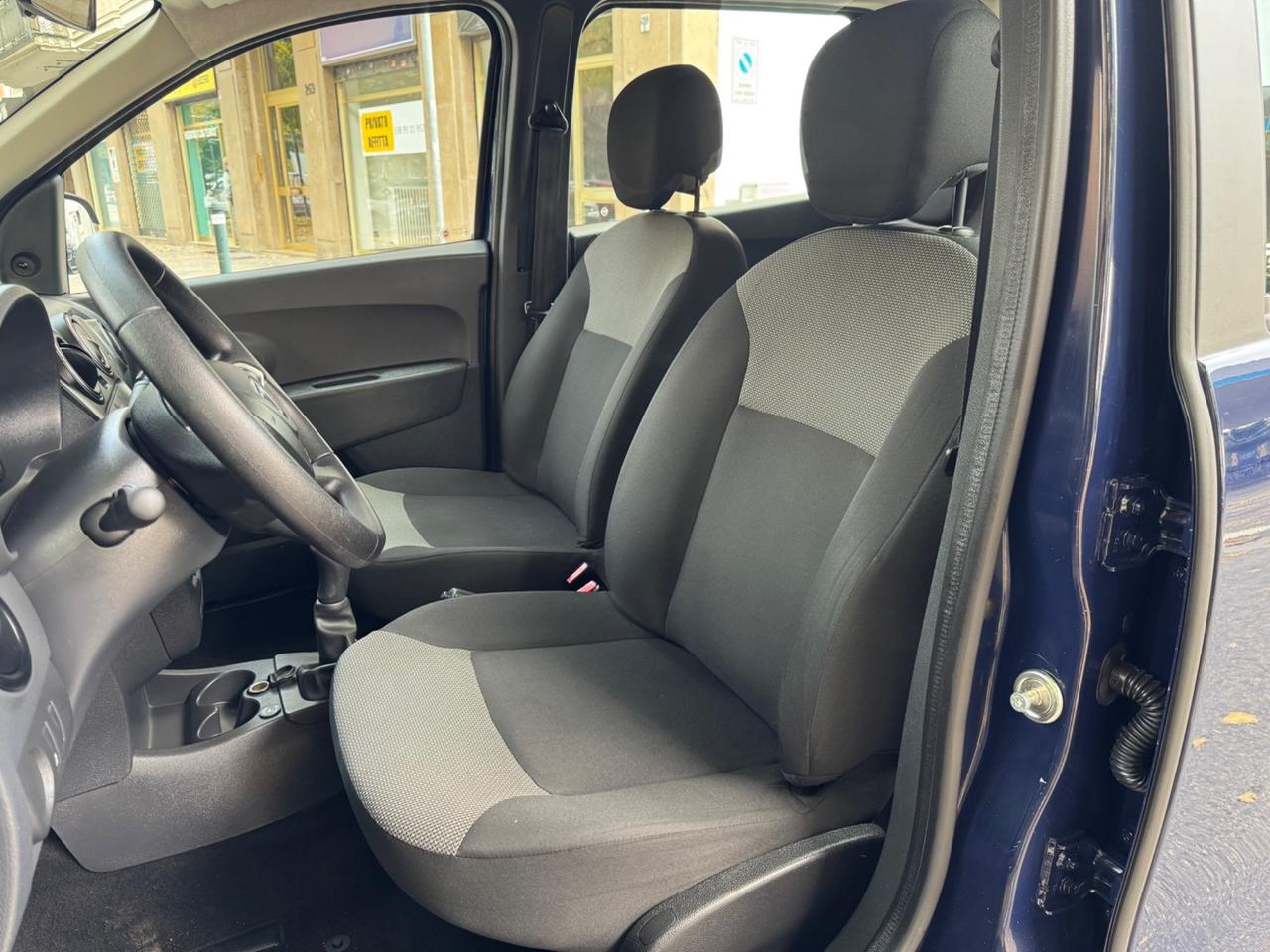 Dacia Lodgy 1.6 110CV GPL 5 posti Essential