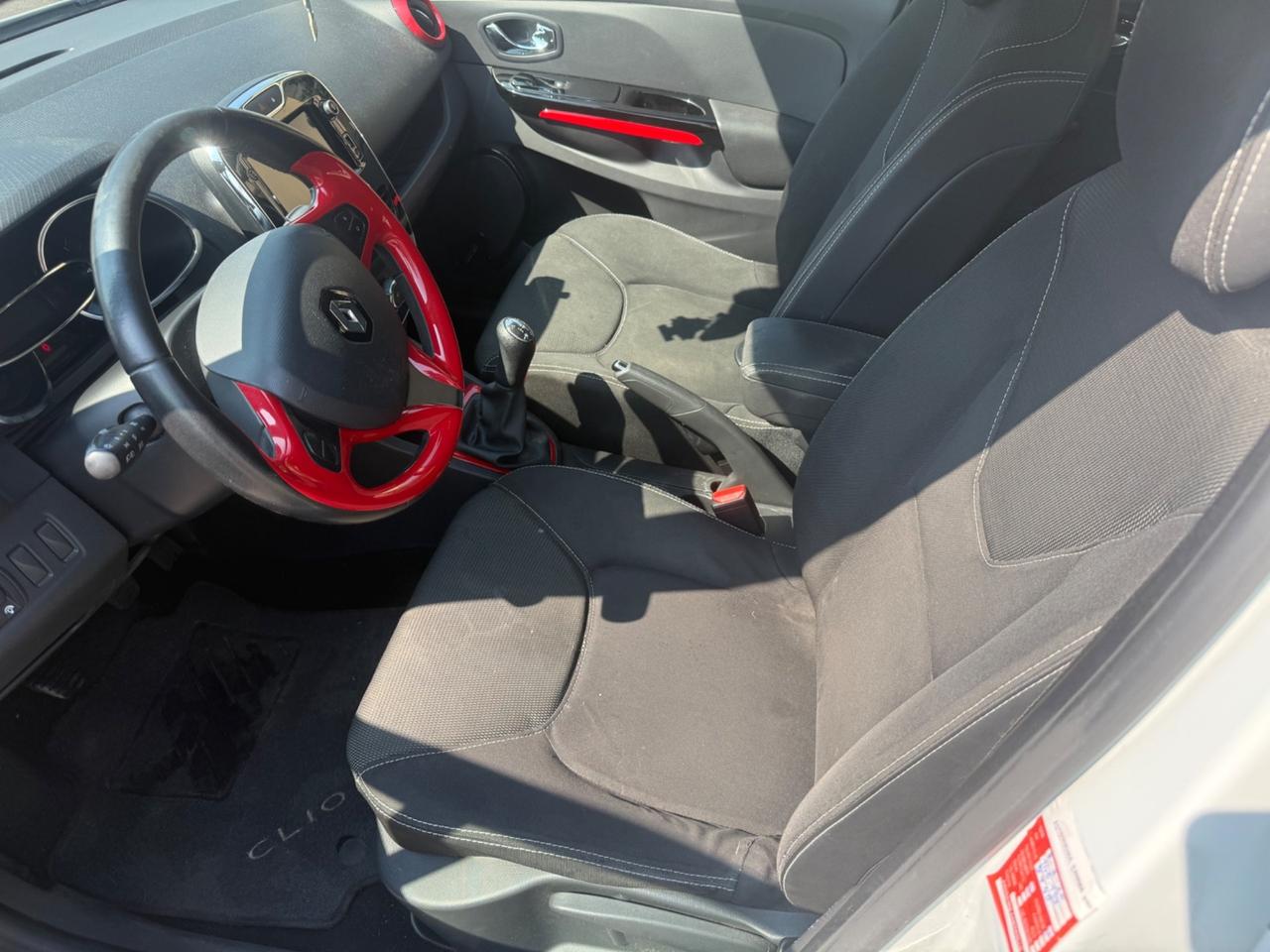 Renault Clio 1.5 dCi 8V 75CV 5 porte Wave