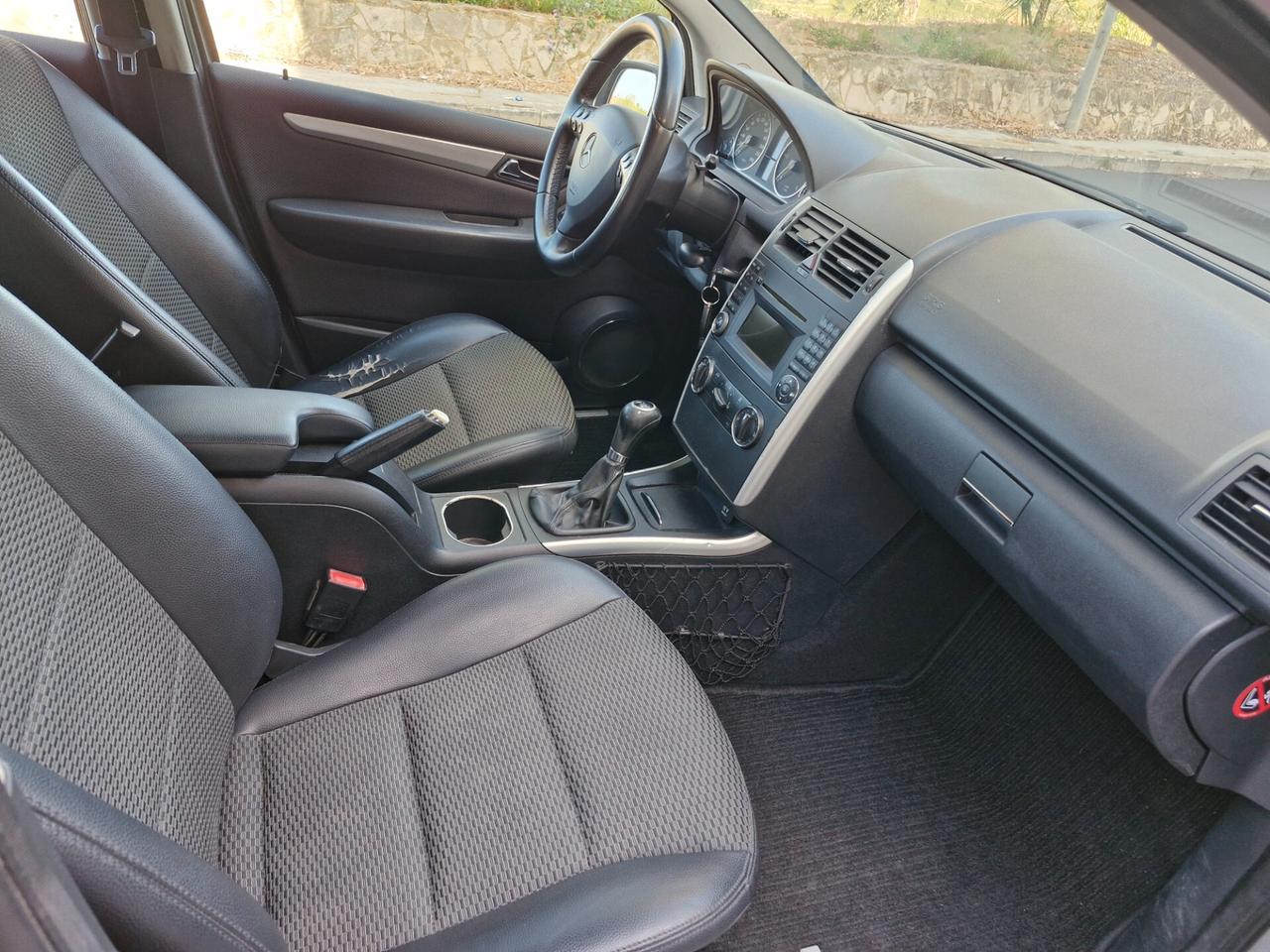 Mercedes-benz A 180 CDI Premium