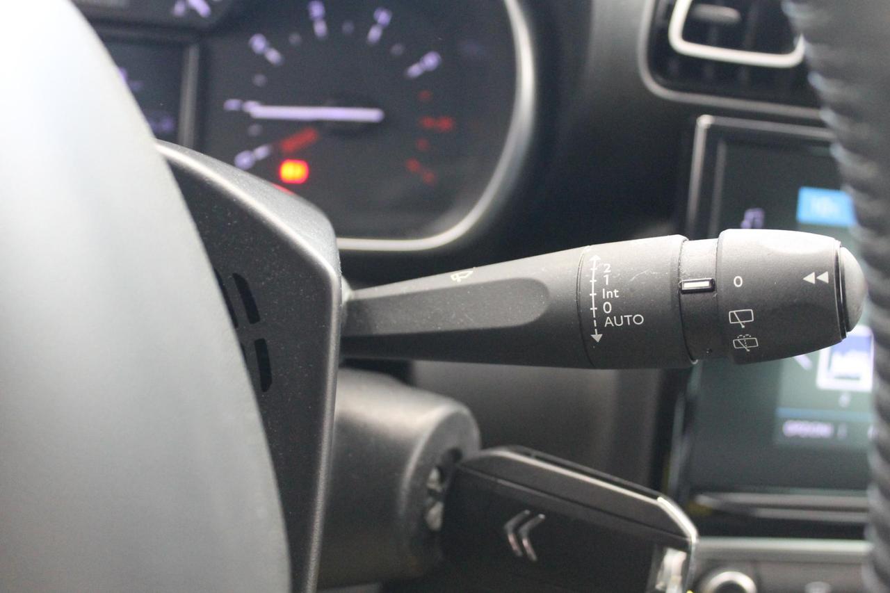 Citroen C3 Aircross 1.2 puretech Shine 110 Cv.