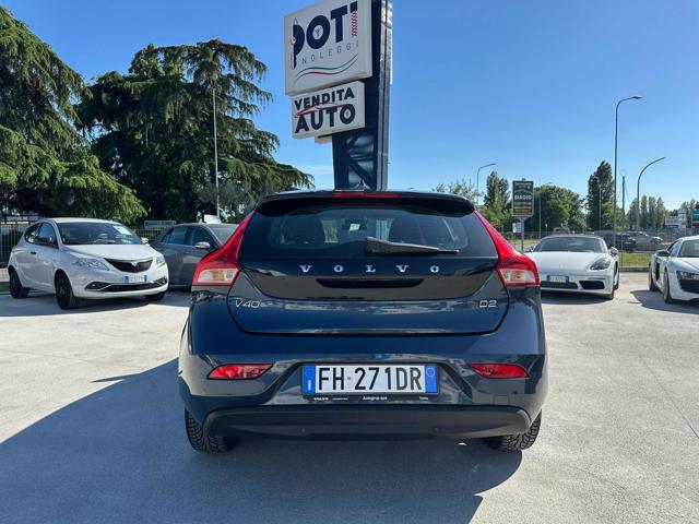 VOLVO V40 D2 'eco' Momentum