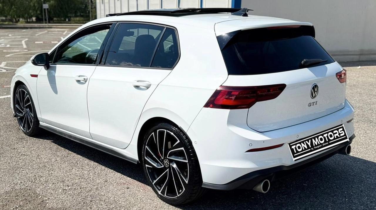Volkswagen Golf GTI Golf 2.0 TSI GTI DSG
