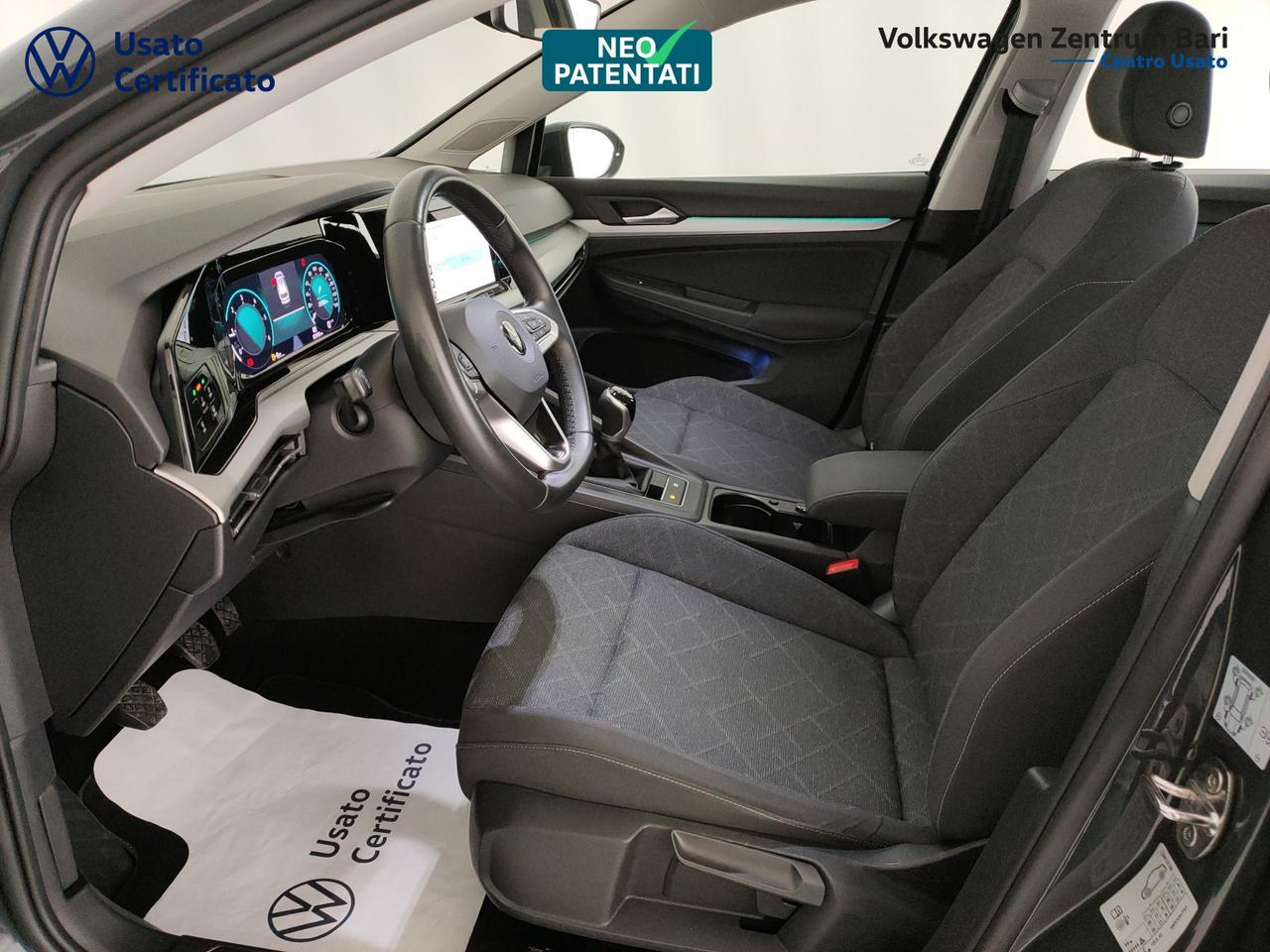 Volkswagen Golf variant 2.0 tdi life 115cv
