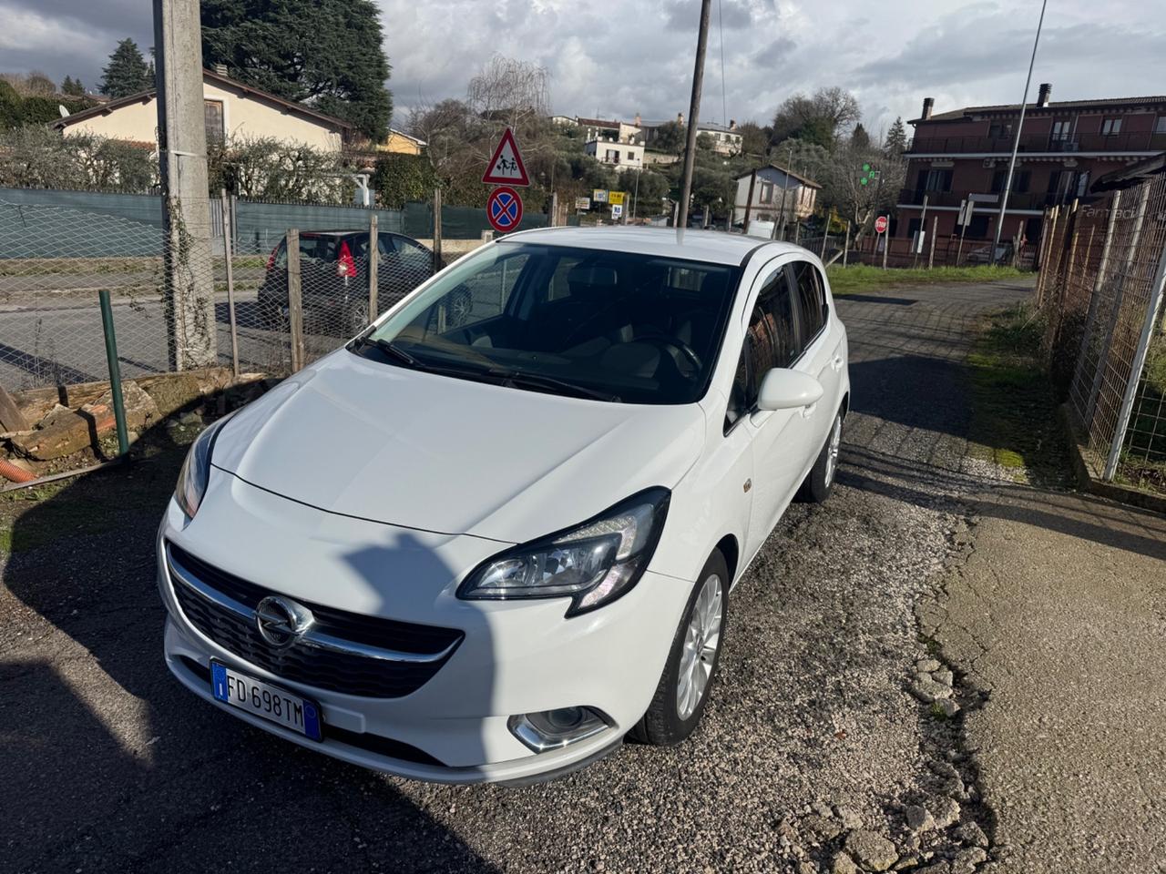 Opel Corsa 1.4 90CV GPL Tech 5 porte Cosmo NEOPATENTATI