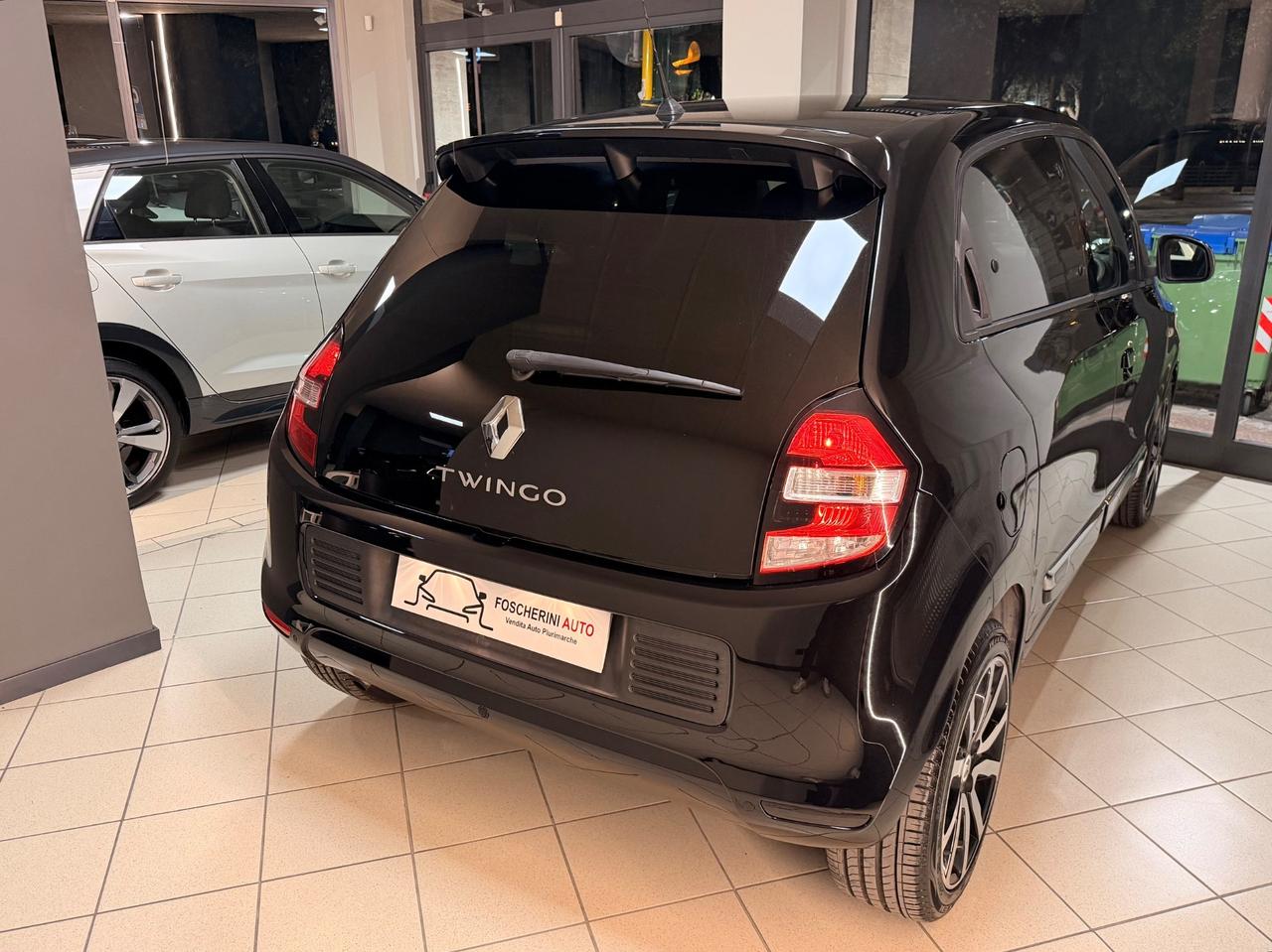 Renault Twingo automatica/pelle/led ed.La Parisienne