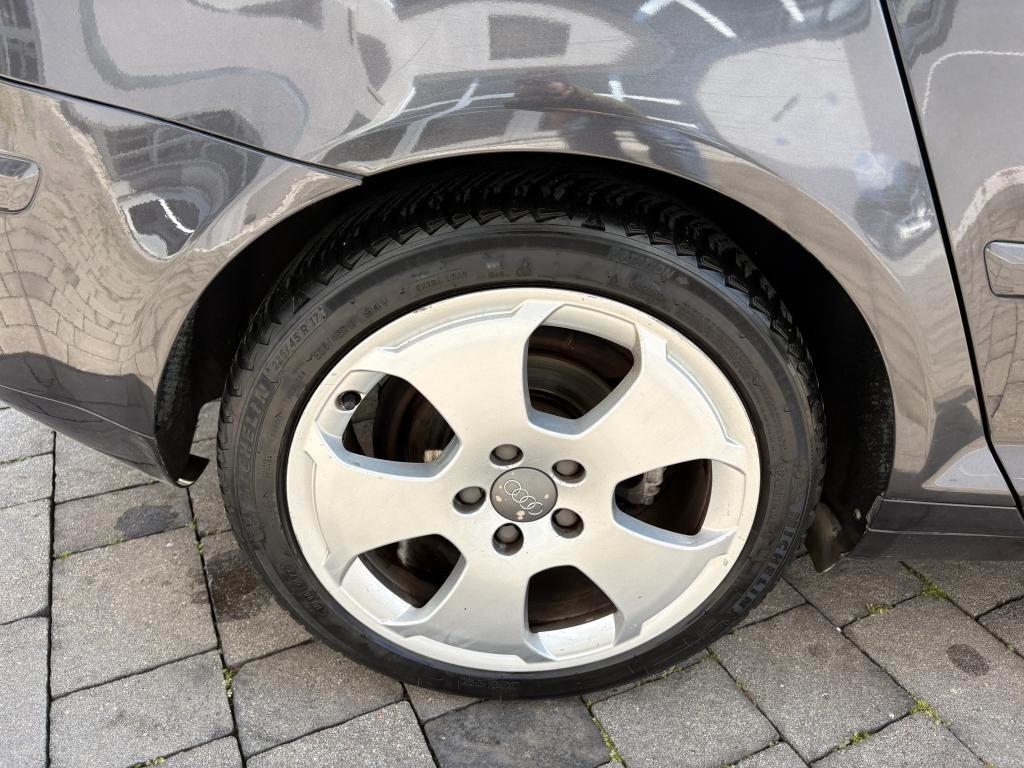 Audi A3 Sportback 2.0 TDI 140cv Ambition - GANCIO TRAINO