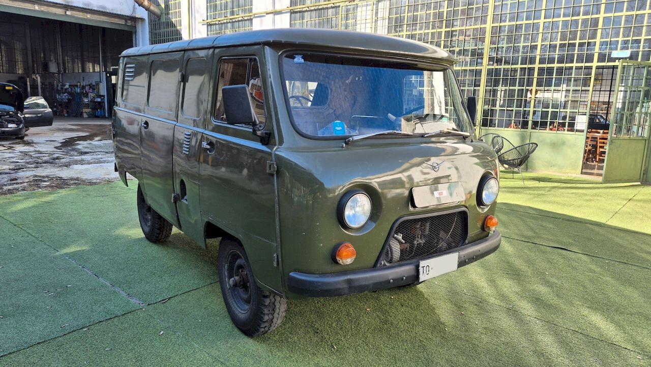 UAZ 452 Furgone 4×4 Serie 3741 – 1991