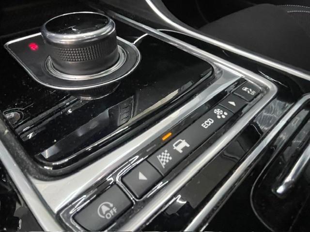 Jaguar XE 2.0 D 180 CV AWD aut. R-Sport