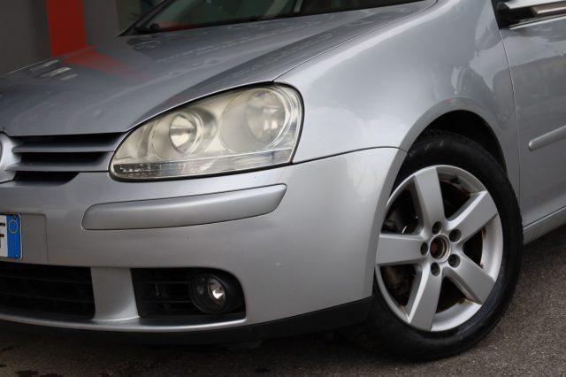 VOLKSWAGEN Golf V 2.0 TDI 5 Porte Sportline LEGGERE DESCRIZIONE E4