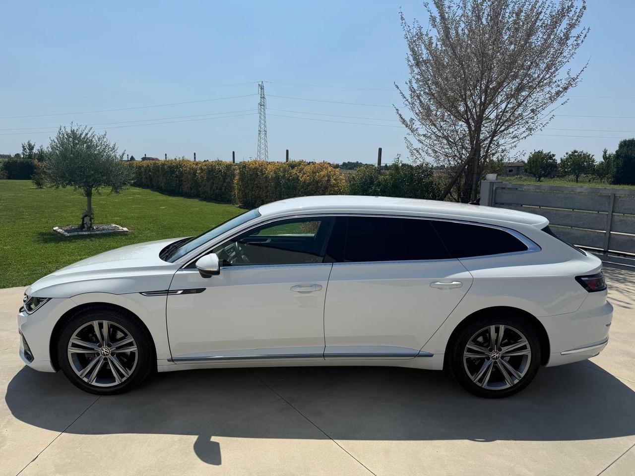 Volkswagen Arteon Shooting Brake R-Line