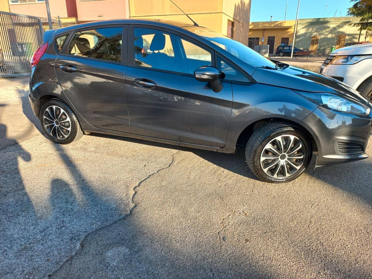 Ford Fiesta 1.0 80CV 5 porte Black & White Edition km 85000