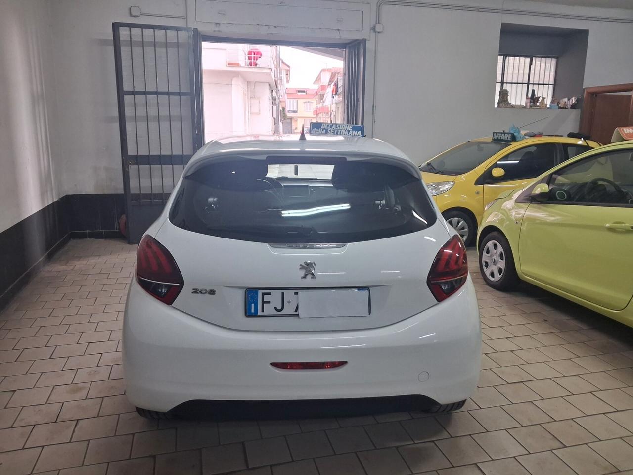 Peugeot 208 BlueHDi 75 5 porte Allure unico prop 2